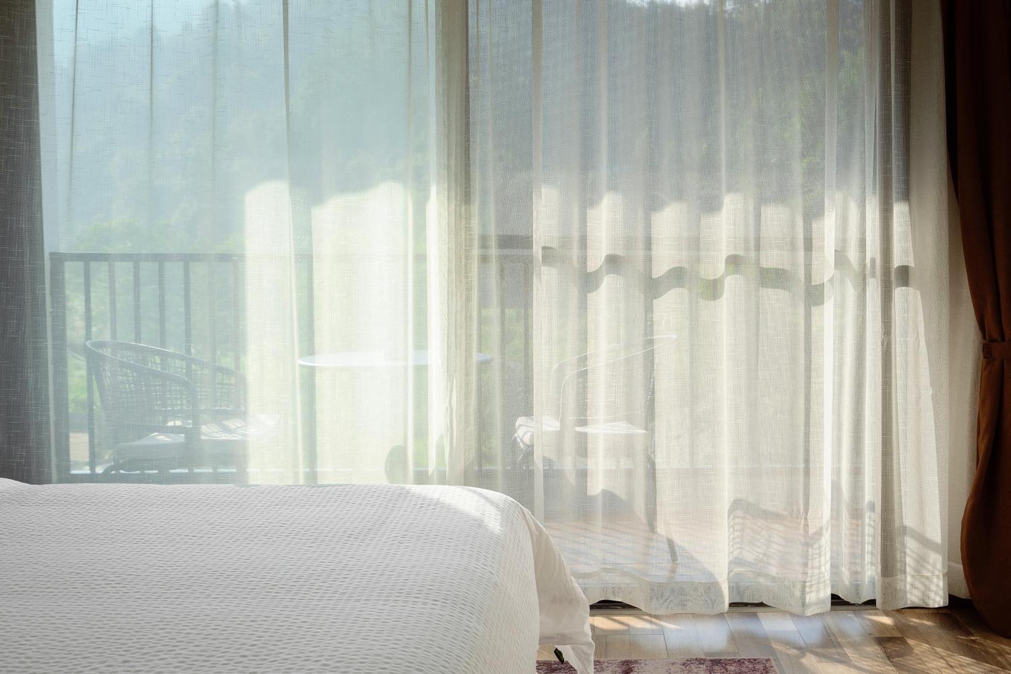 Whispering Mountains Boutique Hotel Zhangjiajie Extérieur photo