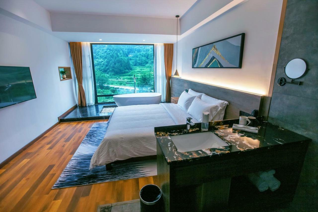 Whispering Mountains Boutique Hotel Zhangjiajie Extérieur photo
